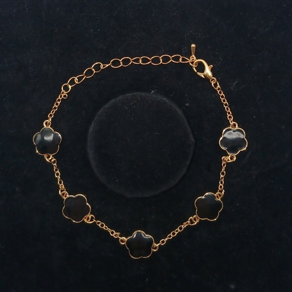 18K Gold Plated Clover Style Bracelet 9"​​
